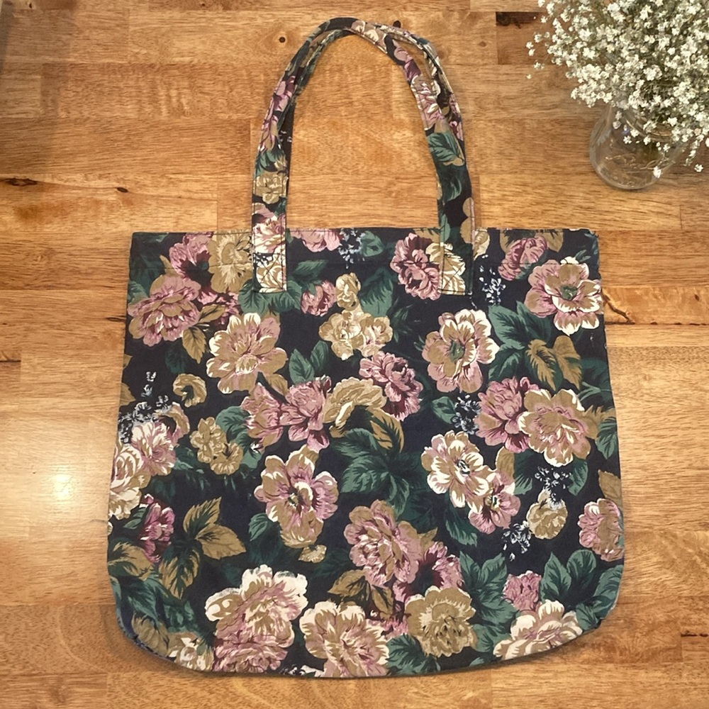 Gitano Tote - Picture 3 of 8